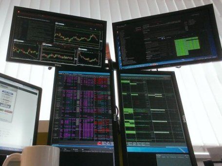 trading-desk