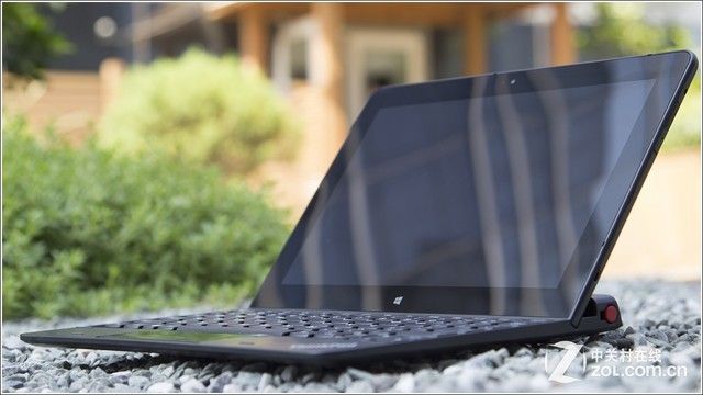 硬朗精英商务派 联想ThinkPad 10评测 