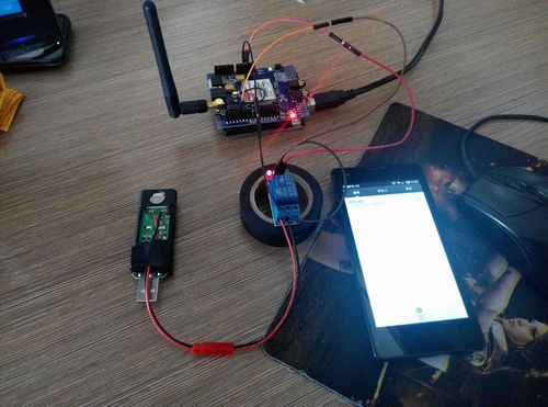 arduino uno r3 + SIM900 + USB打火机 实现电话触发点火